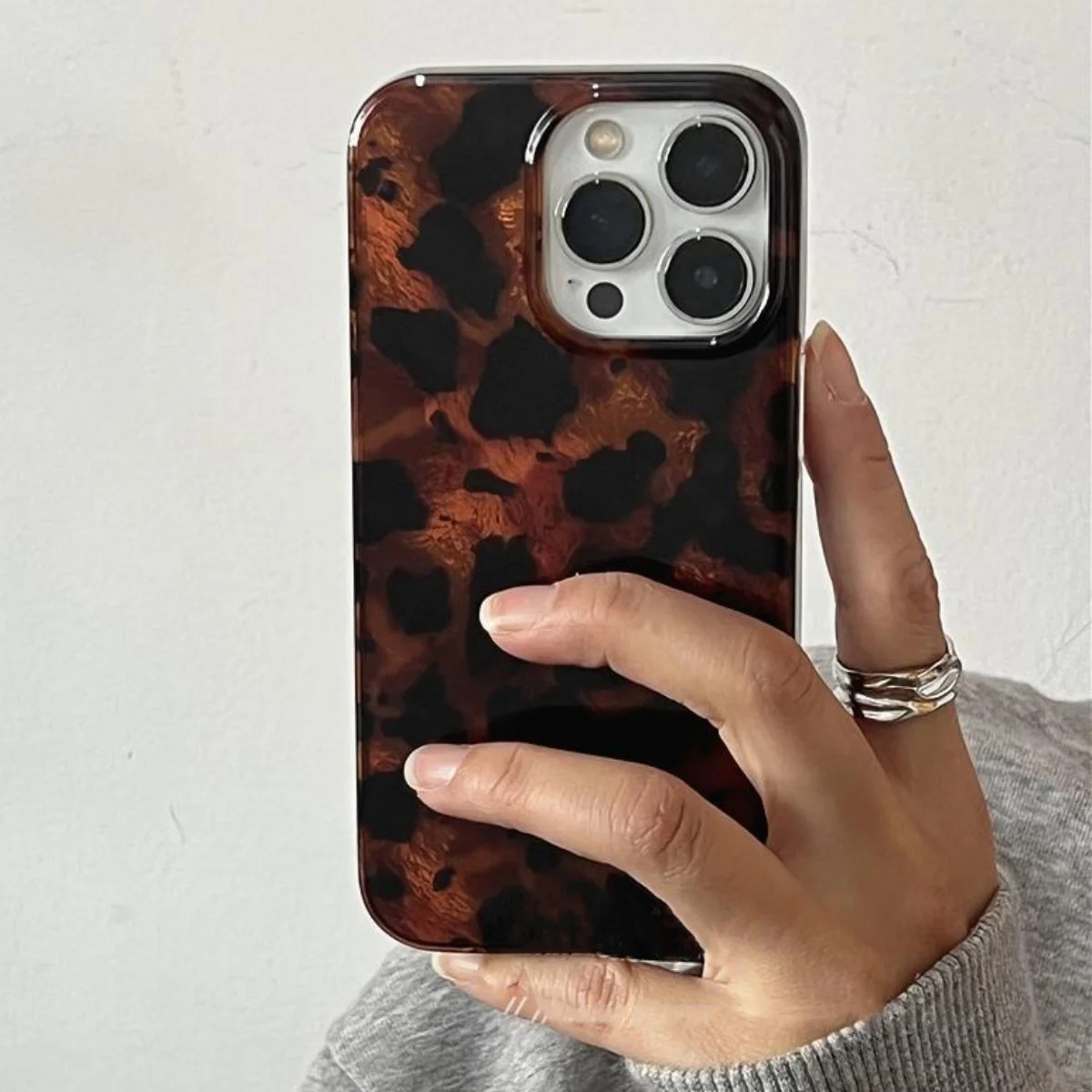 Retro Amber Texture Laser Phon - Perfume Pure Xs review and price